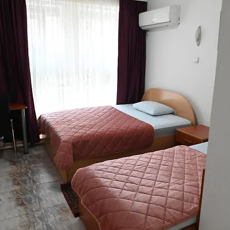 Imper - Imd Nocleg ze śniadaniem